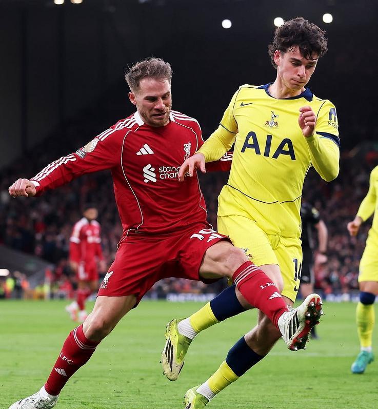 里沙利松90分钟绝平，热刺1-1利物浦终结6连败，送斯洛特耻辱纪录